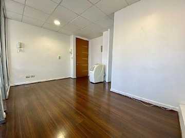 Oficina en venta en Cerro El Plomo / Parque Araucano, Las Condes - 2 dormitorios, 1 baño