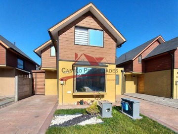 Casa en venta en Hermosa Casa Aislada de 3 Dormitorios y 3 Baños, Buin. - 3 dormitorios, 3 baños