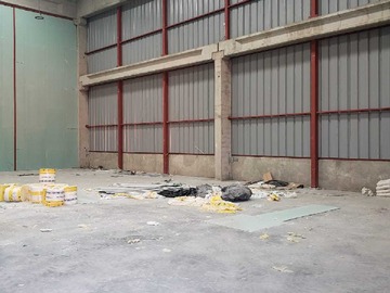 Bodega en arriendo mensual en Bodega 388 m2 en valle grande (71105), Lampa