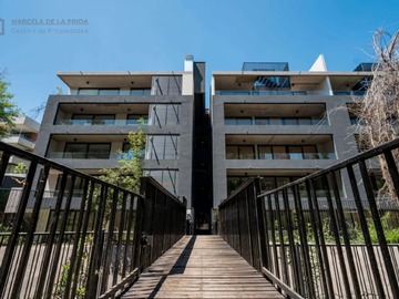 Departamento en venta en Avenida El Tranque, Lo Barnechea - 2 dormitorios, 3 baños