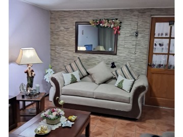Casa en venta en Presidente Sadat, Maipú - 4 dormitorios, 1 baño