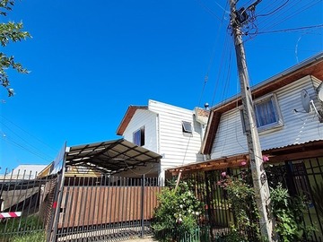 Casa en venta en carlos camus, Linares - 4 dormitorios, 2 baños