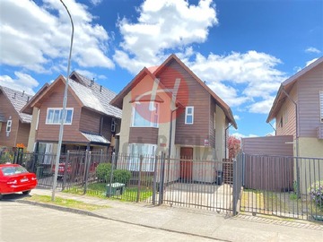 Casa en venta en Camino a Botrolhue, Temuco - 3 dormitorios, 3 baños