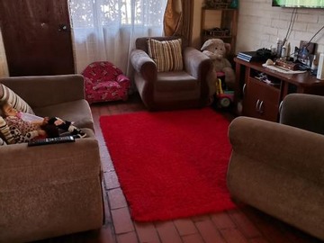 Casa en venta en Los Astronautas - San Nicolas, Colina - 3 dormitorios, 1 baño