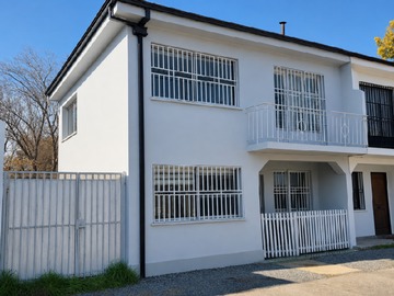 Local Comercial en venta en Buen Pastor, Curicó - 3 dormitorios, 2 baños