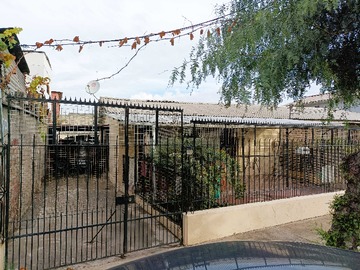 Casa en venta en Casa, Mataveri, Av. Santa Rosa (162522), San Joaquín - 3 dormitorios, 1 baño