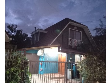 Casa en venta en Maquehue, Cerrillos - 4 dormitorios, 2 baños