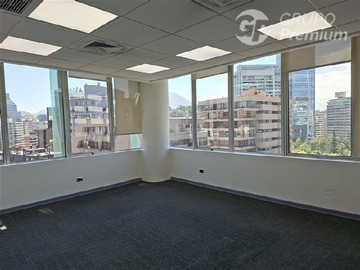 Oficina en venta en Bosque Norte con Don Carlos, Las Condes - 3 dormitorios, 2 baños