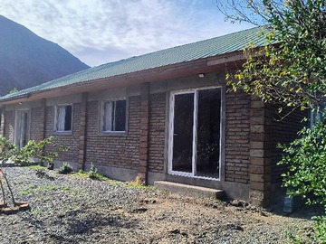 Casa en arriendo mensual en Casa en gran entorno natural (165253), Pirque - 3 dormitorios, 2 baños