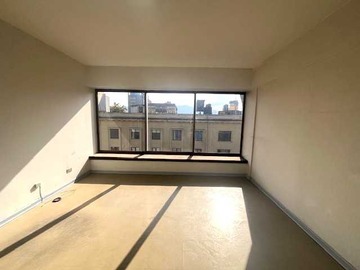 Oficina en arriendo mensual en Luminosa Oficina de 58 m2 sector Centro (162836), Temuco - 3 dormitorios, 1 baño