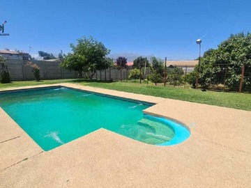 Casa en venta en Paradero 10, Limache - 7 dormitorios, 4 baños