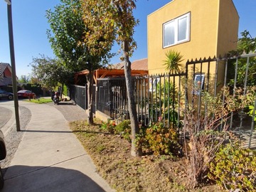 Casa en venta en macul alto 6324, La Florida - 3 dormitorios, 2 baños