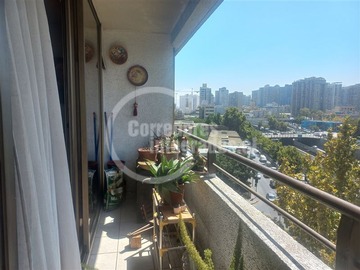 Departamento en venta en Manuel Rodríguez/ Metro Los Héroes TT, Santiago - 3 dormitorios, 2 baños