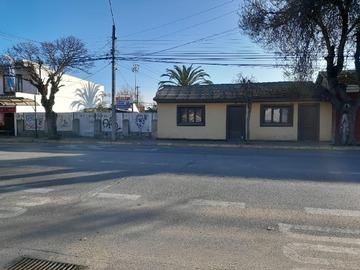 Casa en venta en Avenida Constitución 429, Casablanca, Región de Valparaíso 2480000, Chile, Casablanca - 4 dormitorios, 1 baño