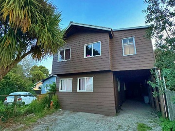Casa en venta en Propiedad en ancud con 4 departamentos (95256), Ancud - 10 dormitorios, 4 baños