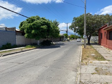Casa en venta en Vendemos casa y departamento en un mismo sitio, El Bosque - 5 dormitorios, 3 baños