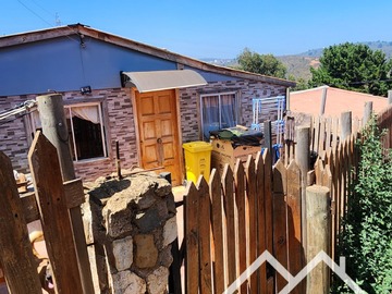 Casa en venta en Abraham Lincoln, Viña del Mar - 6 dormitorios, 2 baños