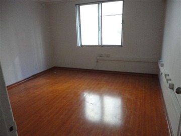 Oficina en venta en San antonio con merced, Santiago - 5 dormitorios, 2 baños