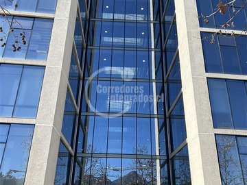 Oficina en venta en Oportunidad !!! av.Las condes - estoril p.G oficina nueva en distrito estoril, Las Condes - 4 dormitorios, 2 baños