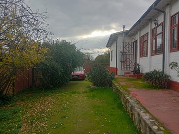 Casa en venta en San Francisco de Limache, Limache - 4 dormitorios, 2 baños