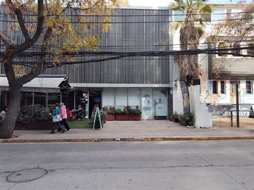 Local Comercial en arriendo mensual en Providencia / Antonio Varas, Providencia
