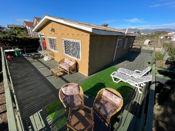 Casa en venta en Gran terraza 4d 2b (69852), Puchuncaví - 4 dormitorios, 2 baños