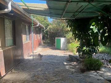 Casa en venta en Avenida República, Limache - 4 dormitorios, 3 baños