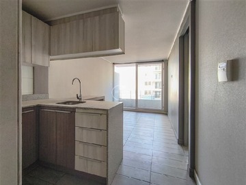 Departamento en venta en A pasos de Mallplaza Vespucio, La Florida - 1 dormitorio, 1 baño