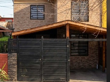 Casa en venta en Amplia casa con gran potencial comercial (173328), La Florida - 4 dormitorios, 2 baños
