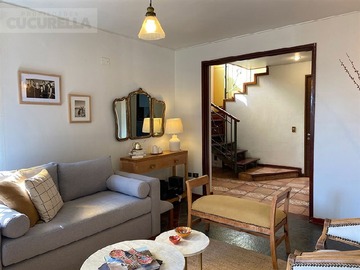 Casa en venta en Lynch Norte / Genaro Benavides, La Reina - 4 dormitorios, 4 baños