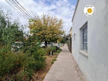 Casa en venta en Venta amplia casa /comercial-av.El parron (150946), La Cisterna - 4 dormitorios, 3 baños