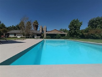Parcela en venta en Condominio Polo Santa Ester 1812, Colina - 3 dormitorios, 4 baños