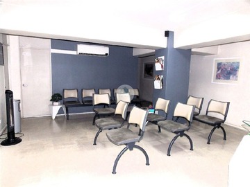 Oficina en venta en Las Torcazas, Golda Meier, Las Condes - 3 dormitorios, 1 baño