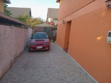 Casa en venta en Boris justiniano, La Florida - 3 dormitorios, 2 baños