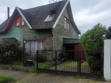Casa en venta en Guacolda 639, Valdivia - 3 dormitorios, 2 baños