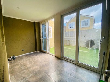 Casa en venta en Barrio los ciruelos 4d 2b (110111), Buin - 4 dormitorios, 2 baños