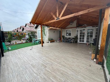 Casa en venta en Avenida Alfredo Silva Carvallo 3000, Maipú - 3 dormitorios, 3 baños