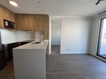 Departamento en arriendo mensual en a 2 min de metro irarrazaval, Ñuñoa - 2 dormitorios, 2 baños