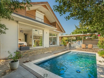 Casa en venta en Alianza Francesa (66085), Vitacura - 5 dormitorios, 3 baños