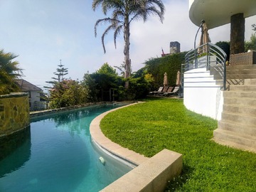 Casa en venta en Calle Laurencia, Jardín del Mar, Viña del Mar - 6 dormitorios, 7 baños