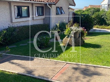 Casa en venta en Quintero, Mantagua, Quintero - 4 dormitorios, 3 baños