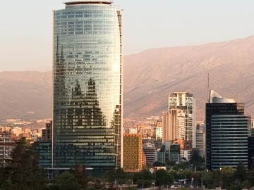 Oficina en arriendo mensual en Titanium La Portada, Las Condes
