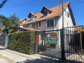 Casa en venta en Av. Las Torres Sur 153 Conjunto Habitacional Parque Real, Quilicura - 4 dormitorios, 3 baños