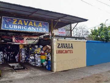 Casa en venta en Local Lubricantes Poso, Clientela, Llave en Mano, +Casa. - 2 dormitorios, 2 baños