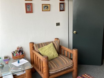 Oficina en venta en Metro Pedro de Valdivia, Providencia - 1 dormitorio, 1 baño