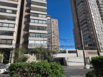 Oficina en arriendo mensual en Se arrienda oficina en Avenida Brasil. (164566), Antofagasta - 2 baños