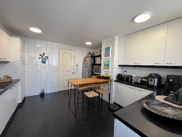 Departamento en venta en Venta depto 3 amplios dorm. Las condes (171010), Las Condes - 3 dormitorios, 2 baños