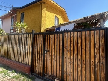 Casa en venta en Pasajes los Poetas, La Florida - 3 dormitorios, 2 baños