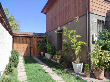Casa en arriendo mensual en Oportunidad Única en Excelente Ubicación (151095), Buin - 3 dormitorios, 2 baños