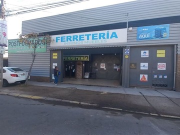 Local Comercial en venta en Santa rosa con fernandez albano, la cisterna, San Ramón - 2 dormitorios, 2 baños